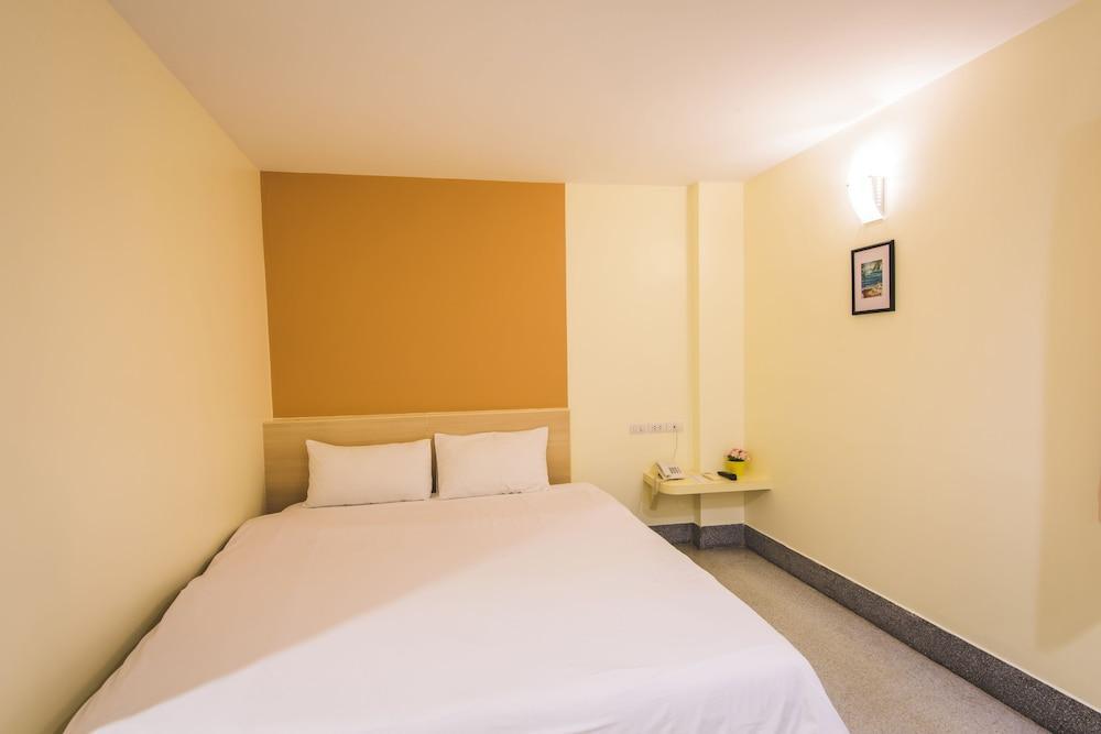 New Suanmali Hotel Бангкок Екстер'єр фото