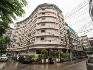 New Suanmali Hotel Бангкок Екстер'єр фото